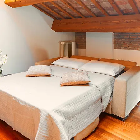 Apartament Mansarda Vespucci - Parcheggio Auto