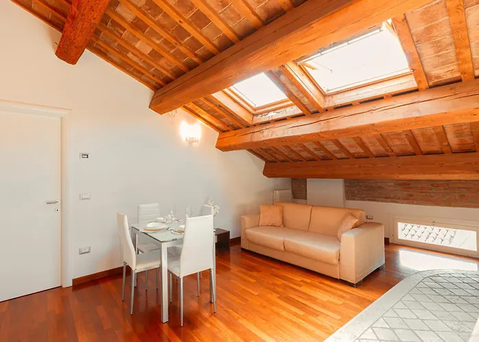 Apartament Mansarda Vespucci - Parcheggio Auto *