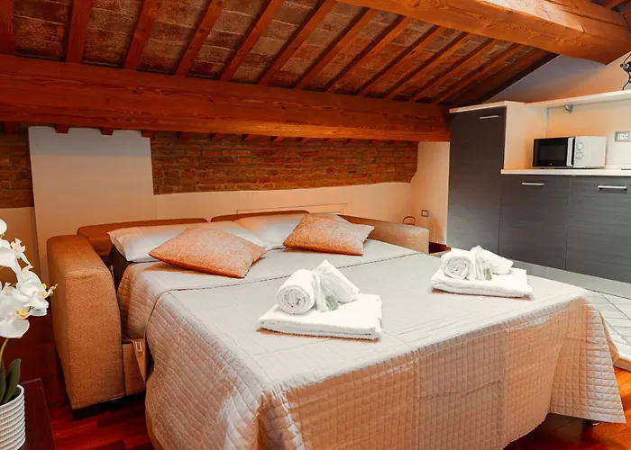 Mansarda Vespucci - Parcheggio Auto *